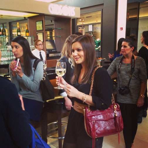 Burberry outlet rosemont hotsell