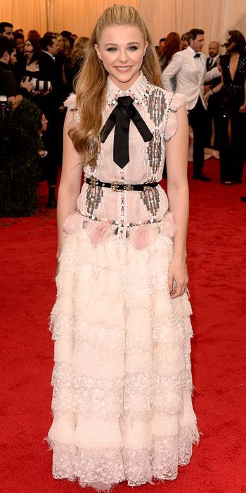 Chloe Moretz in Chanel Couture