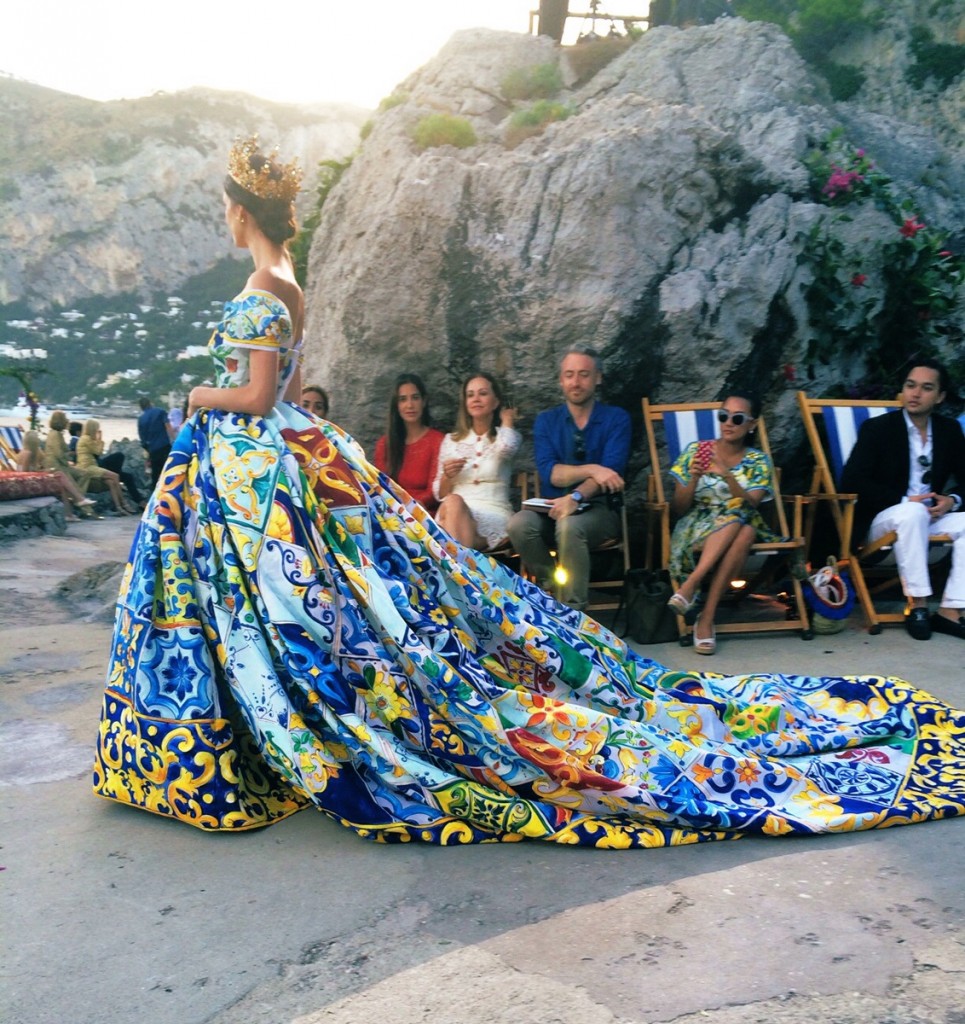 dolce-gabbana-alta-moda-capri-08_123014495347.jpg_gallery_max