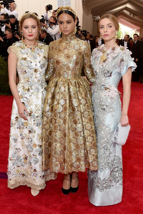 Brie Larson, Courtney Eaton and Annabelle Wallis in Dolce & Gabbana