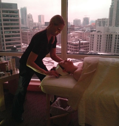 facial-city-view-spa-at-trump-chicago