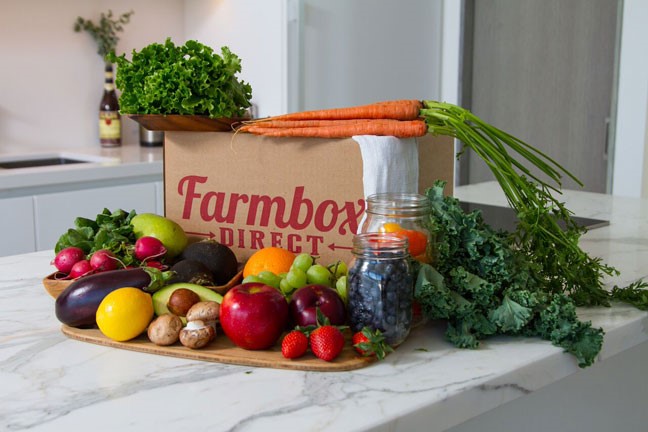 farmbox-direct--marble-counter-kitchen-fruits-vegetables