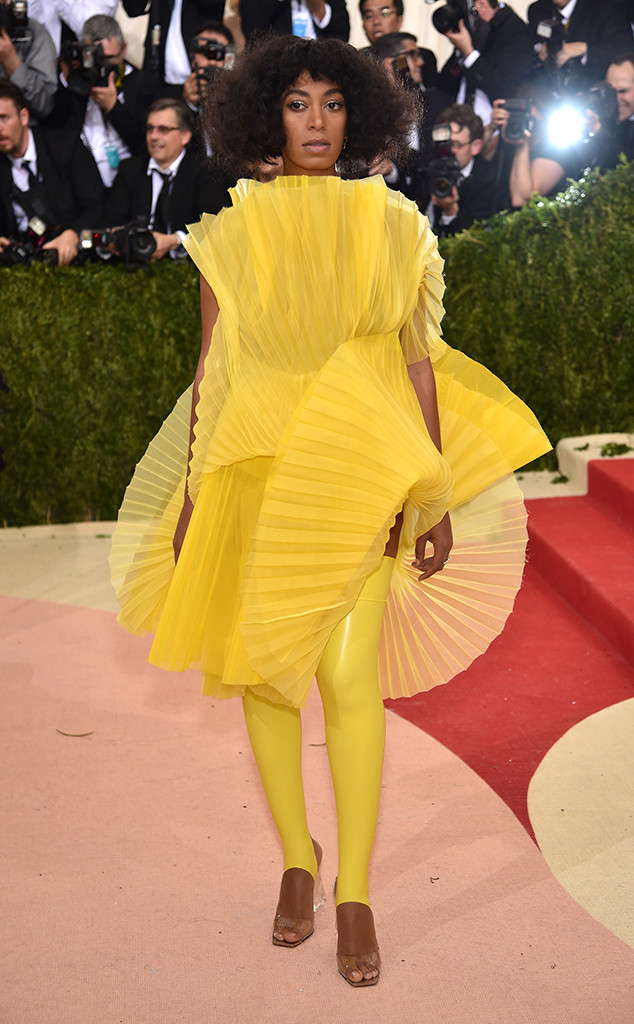 Met Gala Solange Knowles in David Laport yellow pleats 2016 Solange Knowles in yellow David Laport