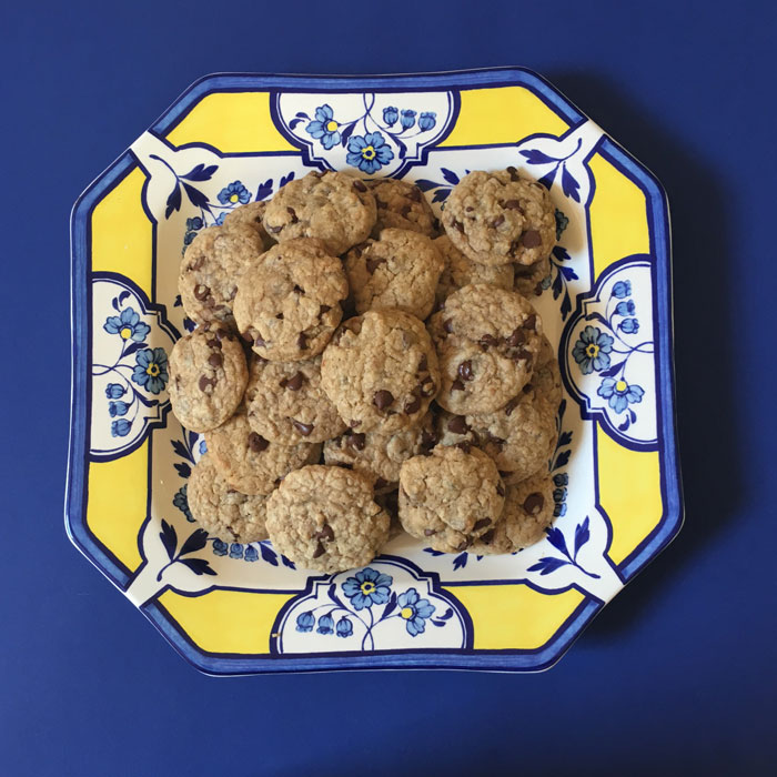 chocolate-chip-cookies-on-a-plate
