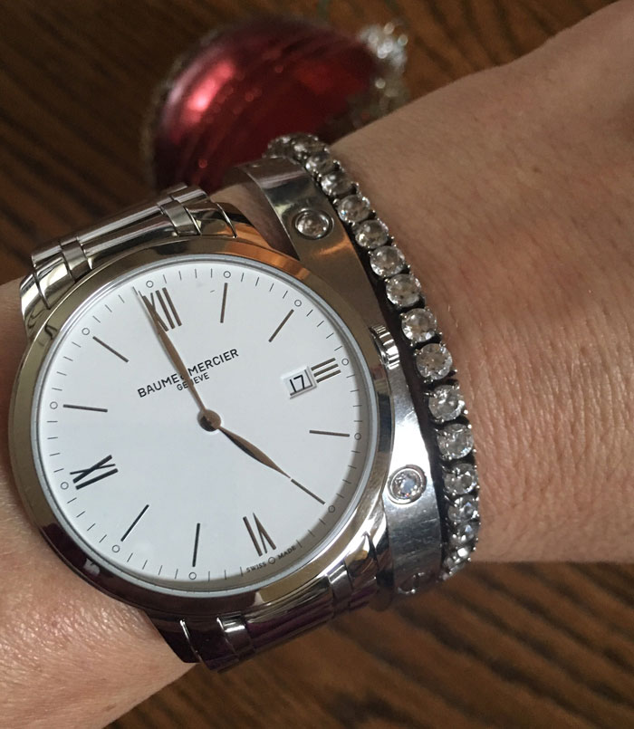 silver-my-classima-baume-mercier-watch-on-womans-wrist