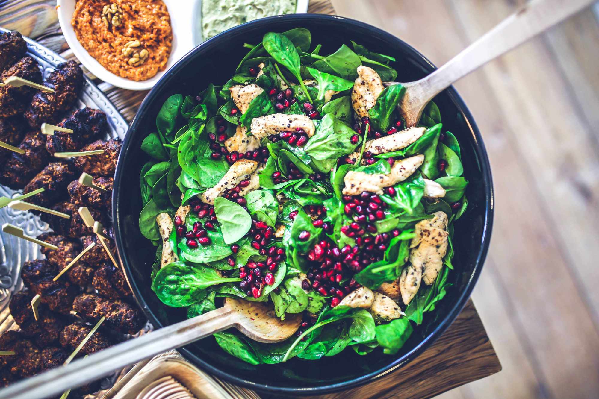 Easy Ways to Stay Healthy spinach chicken and pomegranite stir fry
