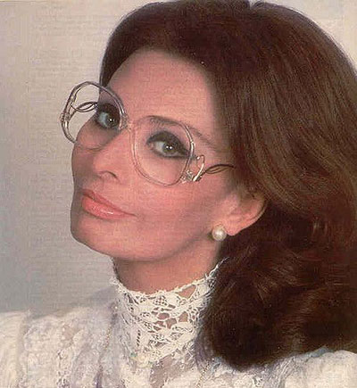 look older old eyewear outdated sophia Loren oversize glasses