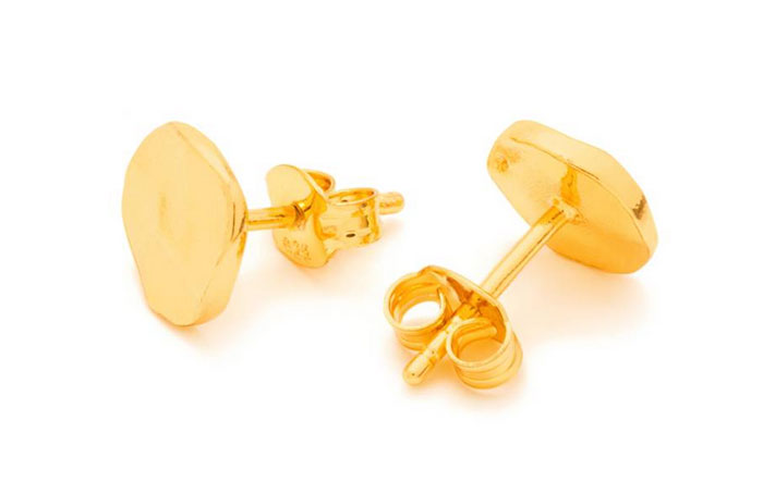Gorjana 'Chloe' Small Stud Earrings in Gold tone Gorjana 'Chloe' Small Stud Earrings
