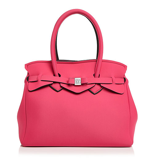 Reese Witherspoon celebrity look for less bright pink handbag