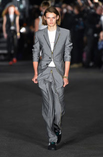 nyfw spring 18 grey suit Alexander Wang