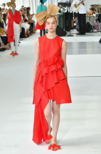 nyfw spring 2018 trend ruffles red hig low dress Delpozo