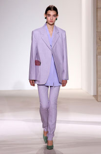 NYFW Spring 18 Trends color lilac jacke tan pants Victoria Beckham