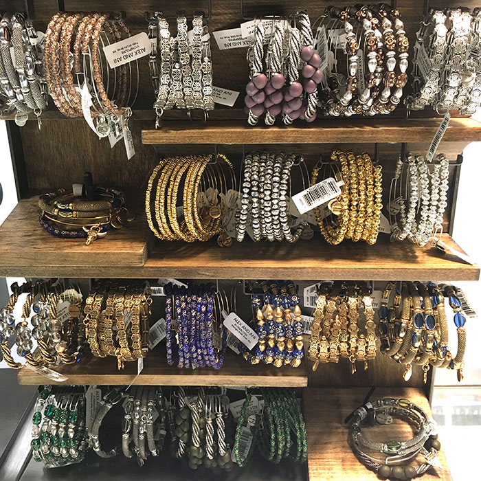 alex and ani chicago store braclets