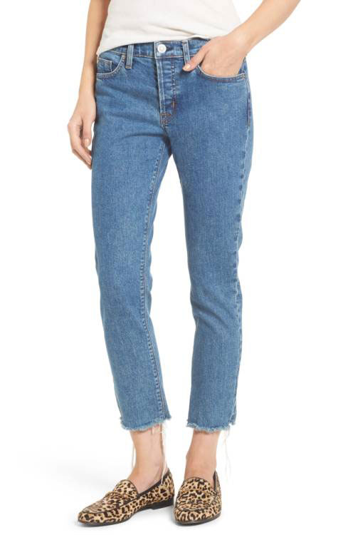 Mandy Moore look for less crop jeans