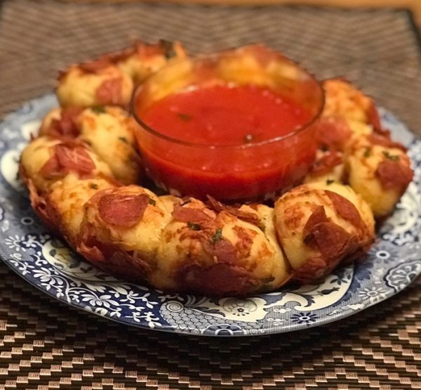 Kid Friendly Pepperoni Pizza Monkey Bread Recipe