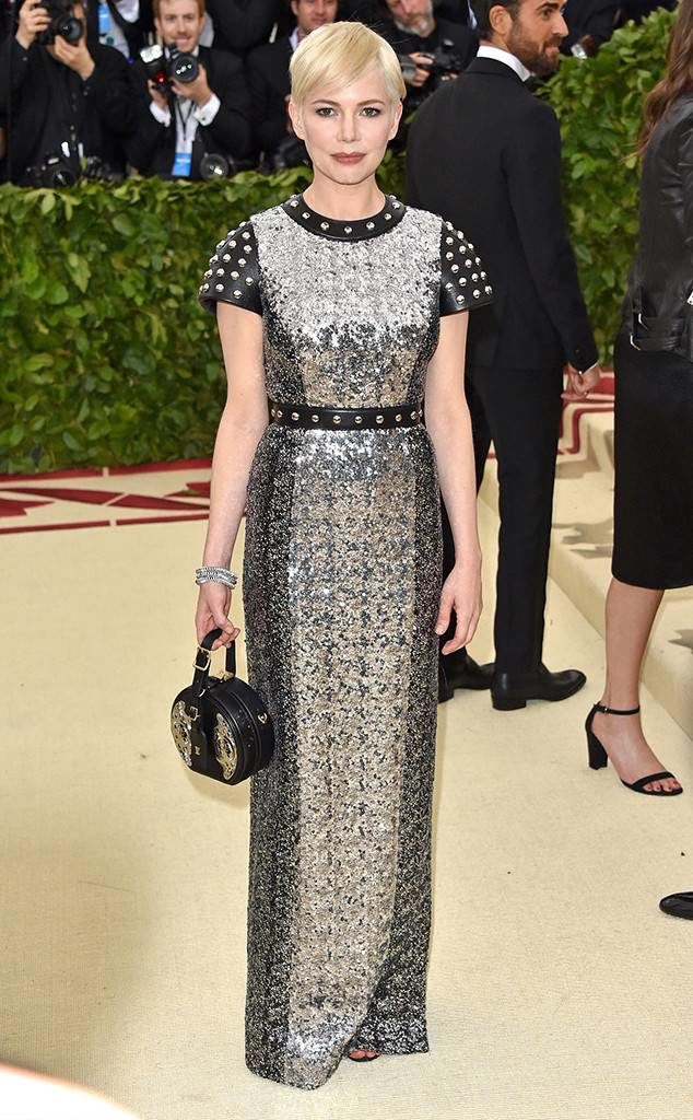Michelle Williams in Louis Vuitton fashion at the Met Gala 2018 Michelle Williams in Louis Vuitton