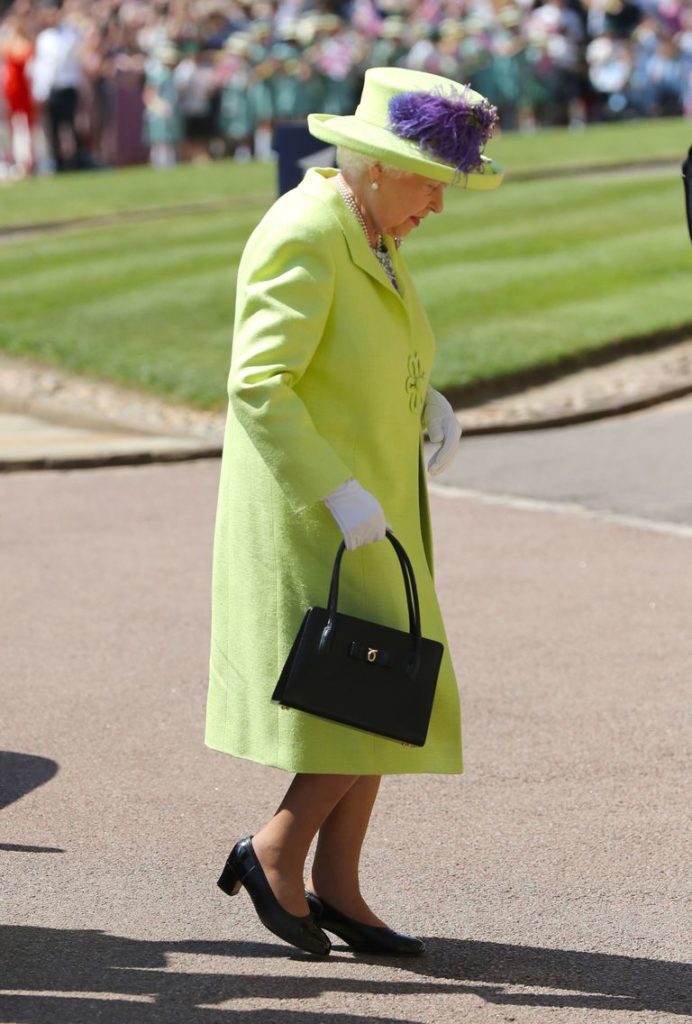 Understated Celebrity Style Queen Elizabeth in Stuart Palvin