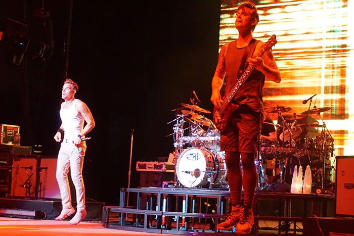 311 and The Offspring Jones Beach 2018