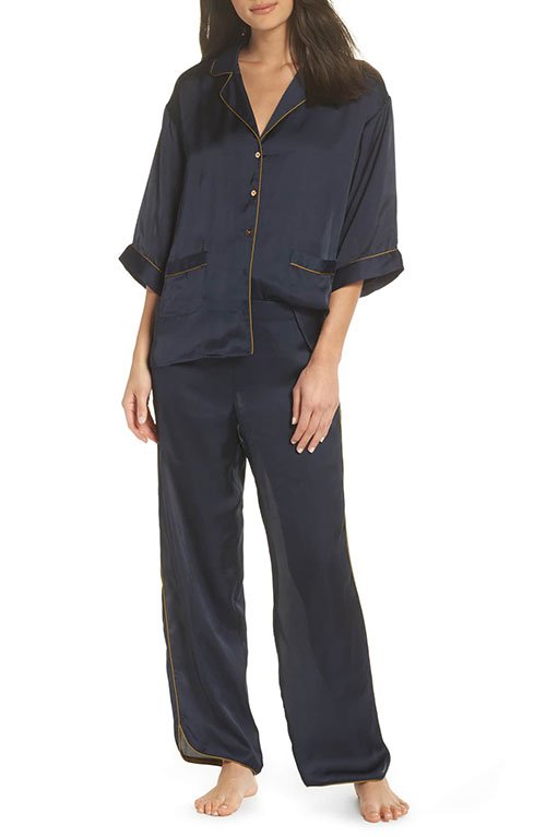 Sarah Jessica Parker loungewear look for less pajamas