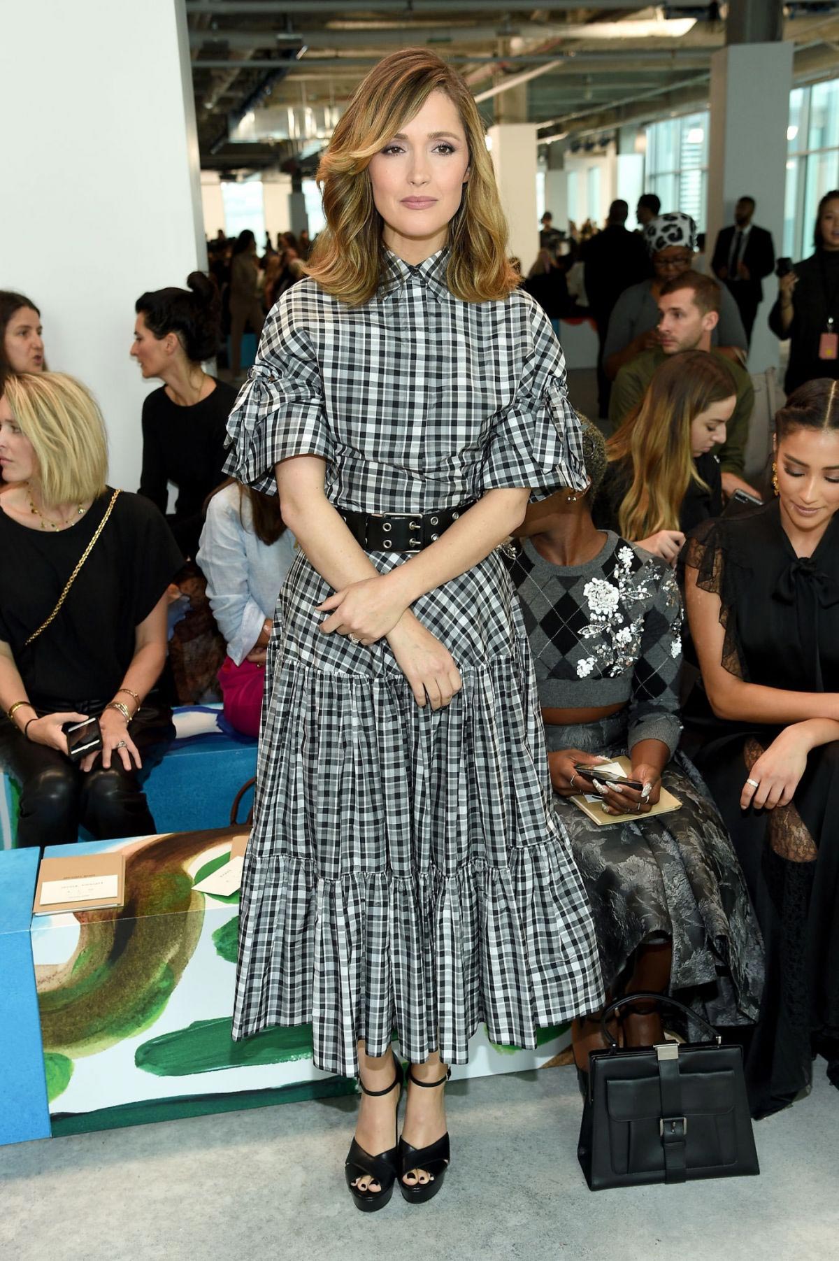 celebrities-in-the-front-row-Rose Byrne at Michael Kors