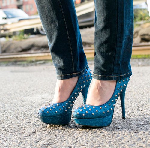 Best Breast Cancer Awareness Gift Guide blue spike pumps healing heels 