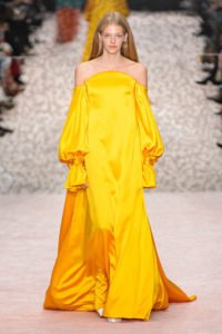 top 10 spring 19 fashion trends Carolina Herrera yellow evening gown