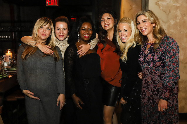  holiday soiree for moms Bloggers at MomTrends Holiday Soiree