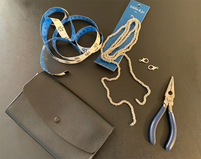 diy wallet on a chain materials bag tape measure chain lobster clasps long nose pliers
