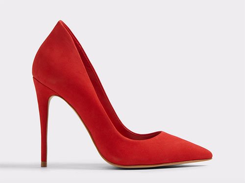 Meghan Markle Bold Color red high heel pump