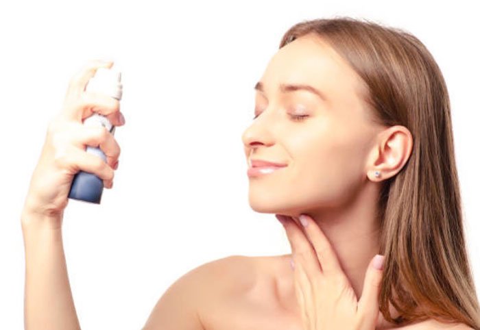 setting spray best makeup for hot flashes