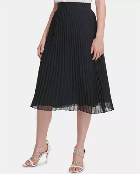 Skimming Over Your Waistline black pleated skirt fountain of 30