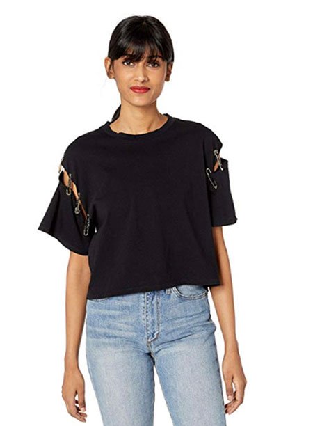 jessica biel casual black t-shirt with Pins fountainof30