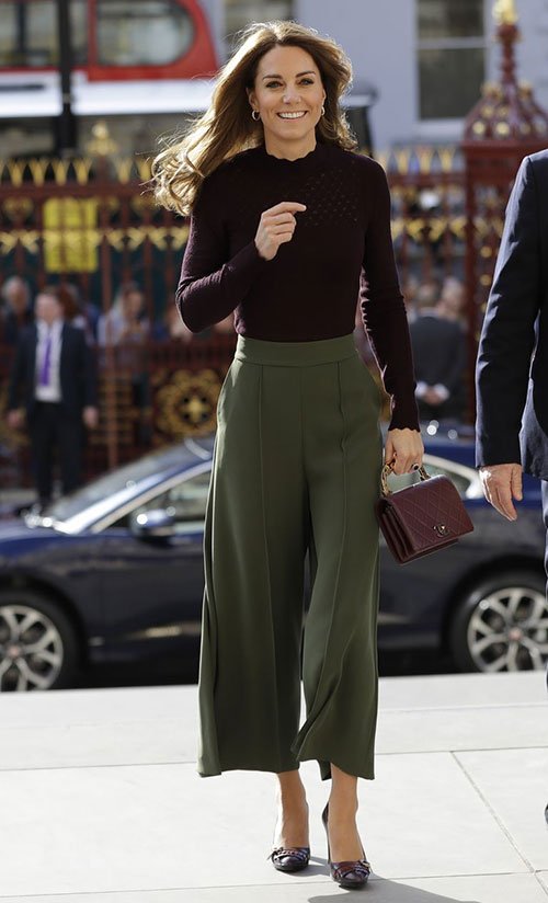 fall colors Kate Middleton In Mulberry