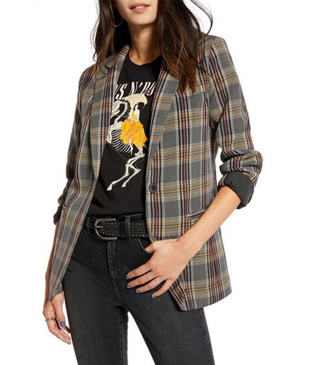 on-trend Plaid Jackets with tshirt fountainof30
