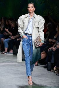 spring fashion trends puff shoulders
