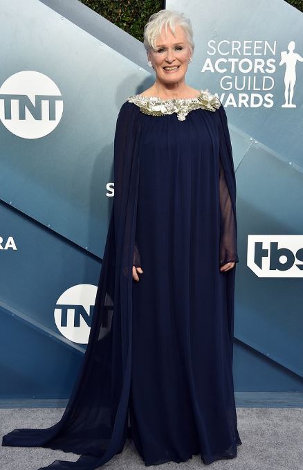 Glen Close SAG Awards 2020 red carpet In Oscar De La Renta