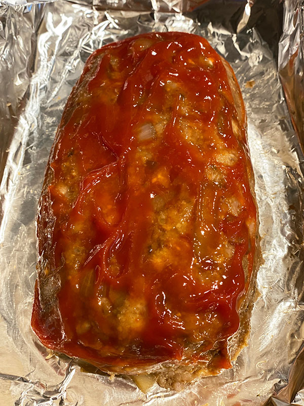 Easy Meatloaf Recipe with ketchup