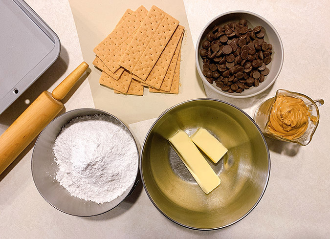 peanut butter chocoalte squares ingredients