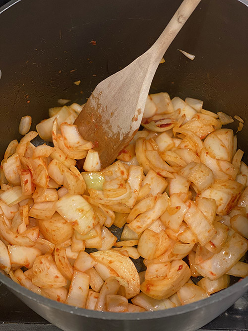 Whole30 Sweet and Savory Spiced Curry Soup step 1