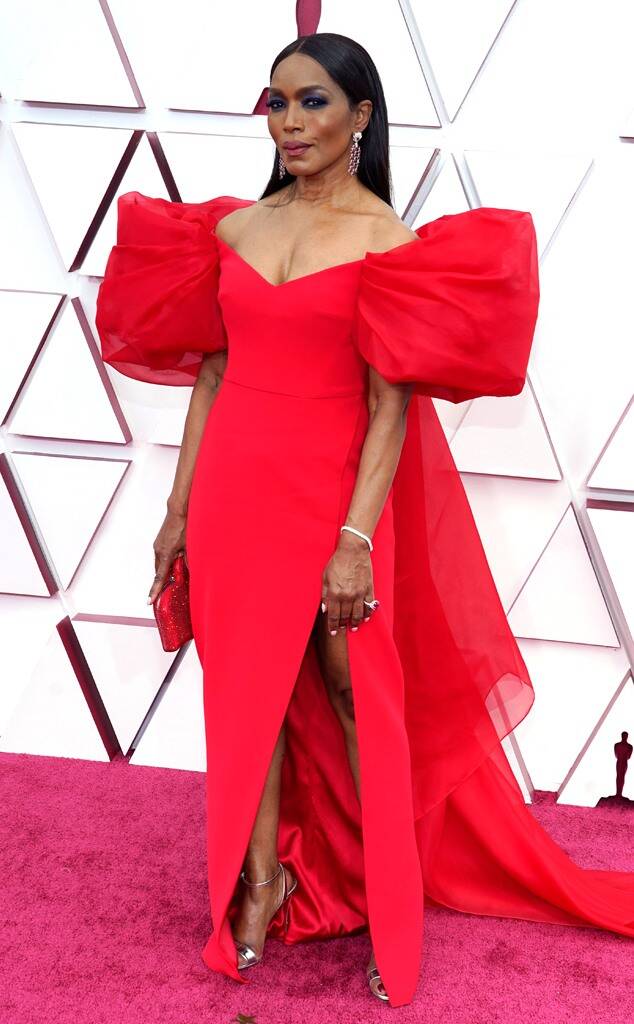 Angela Bassett Oscars 2021 Fashion fountainof30