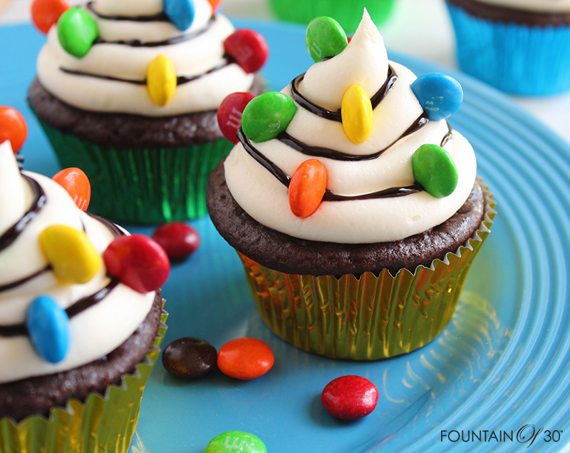 christmas lights cupcakes fountainof30