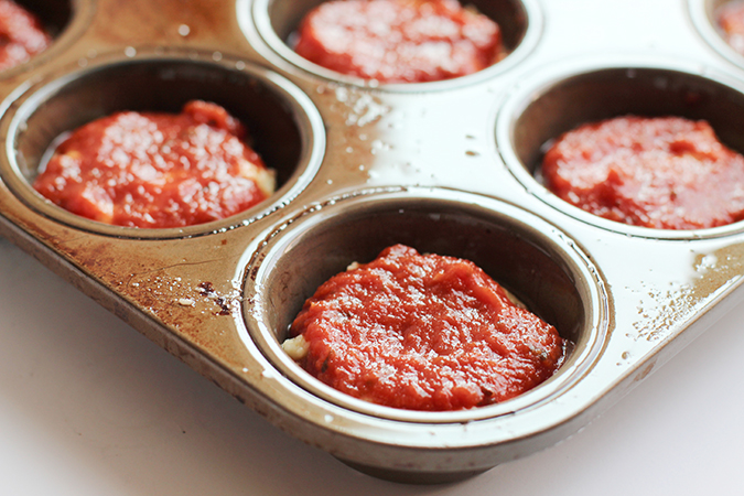 pepperoni pizza in pan before bakling fountainof30 