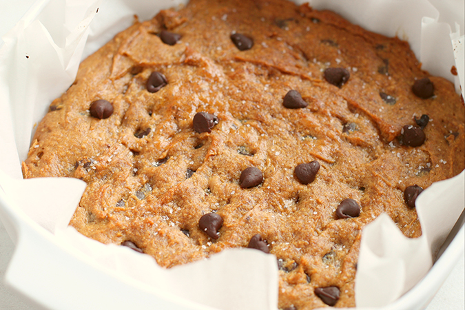 baked flourless peanut butter blondies