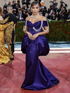 Anita in blue moschino met gala 2022 fountainof30