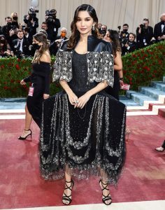 Met Gala 2022Gemma Chan in Louis Vuitton met gala 2022 fountainof30