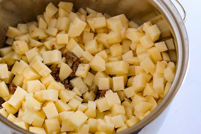 add diced potatoes to soup mixture fountainof30