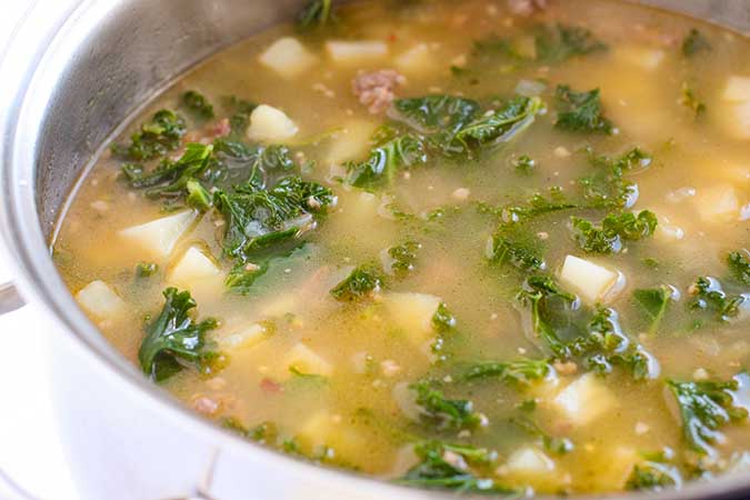 simmer Copycat Olive Garden Zuppa Toscana Soup fountainof30