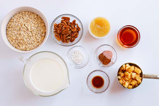 Apple Spice Baked Oatmeal ingredients