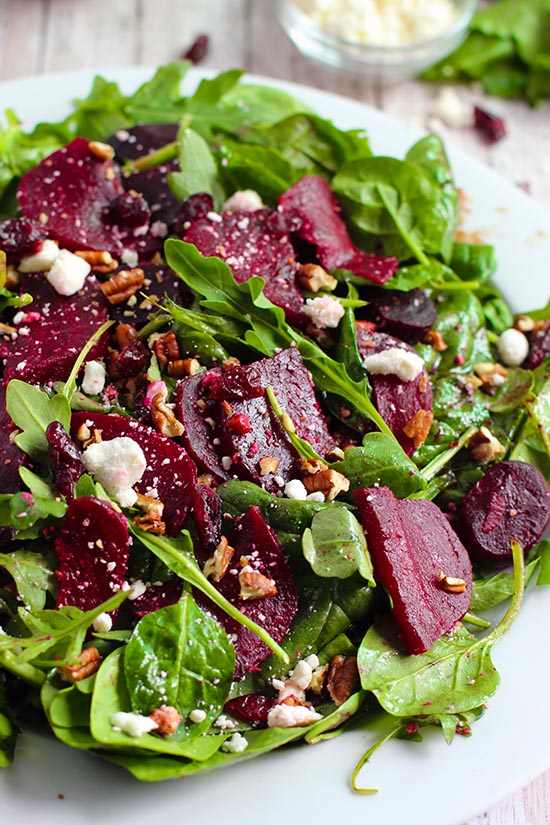 roasted beet salad with mixed greens fountainof30