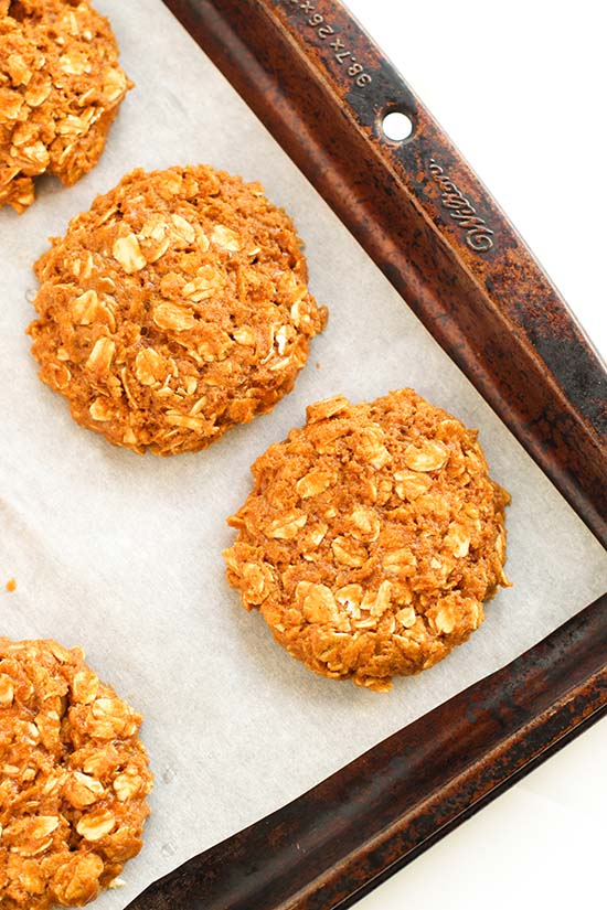 baking gingerbread oatmeal cookies on parchment fountainof30